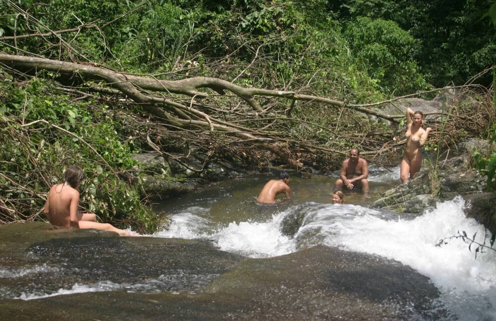 Brazilian Top of the Rivers photos - Naturism and nudism