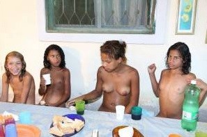 Family Events Pictures # 1 - Naturism and nudism