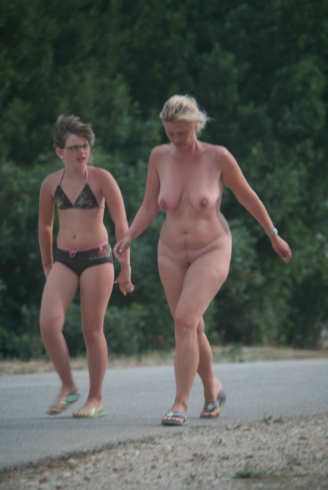 Cove FKK Visitor Grounds pics - Naturism and nudism