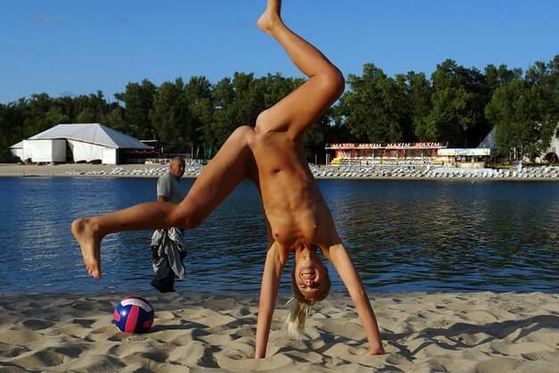 Enature presents - Naturism and nudism