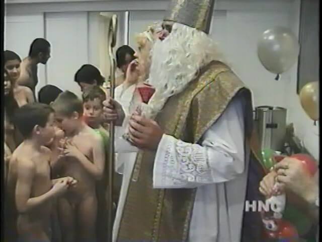 Helios Natura: Grandmas Christmas Party - Naturism and nudism