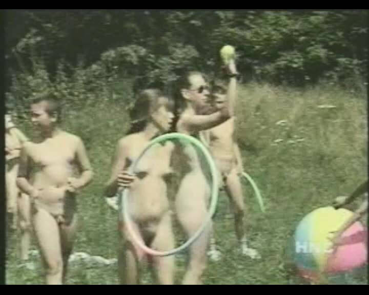 Helios Natura: Nudi Youth Weekend - Naturism and nudism