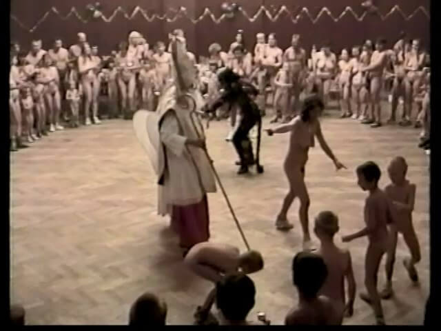Helios Natura: Christmas Kinder Spiele - Naturism and nudism